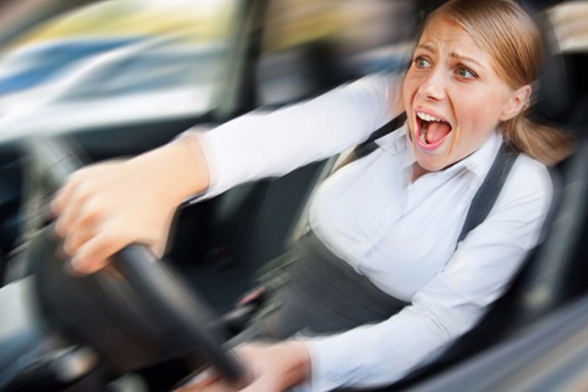 8 Cách Xử Lý Nhanh Khi Ô Tô Mất Phanh